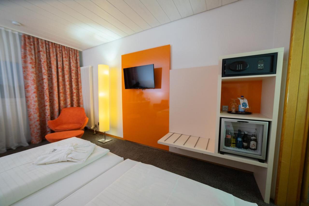 Stadt-Gut-Hotel Filderhotel Ostfildern Bagian luar foto