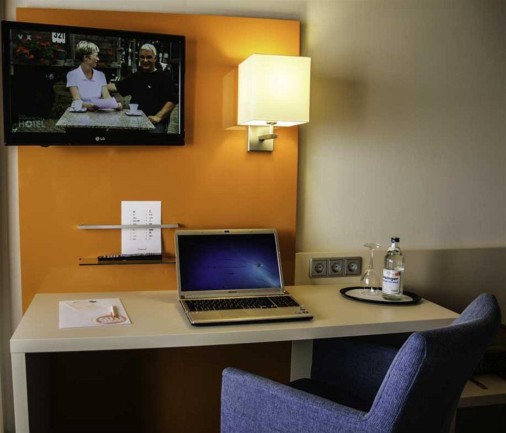 Stadt-Gut-Hotel Filderhotel Ostfildern Bagian luar foto