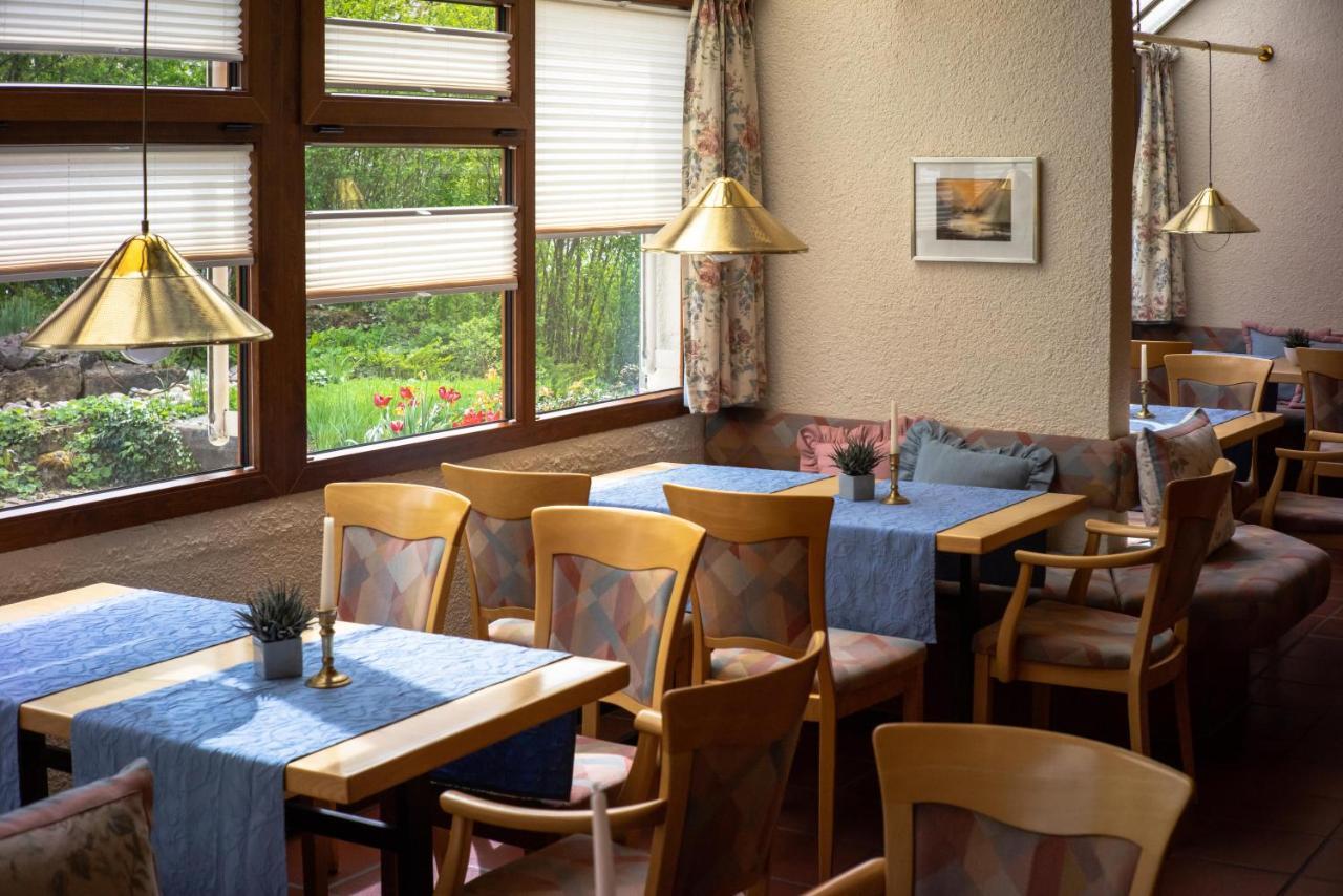 Stadt-Gut-Hotel Filderhotel Ostfildern Bagian luar foto