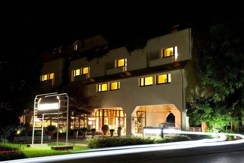 Stadt-Gut-Hotel Filderhotel Ostfildern Bagian luar foto